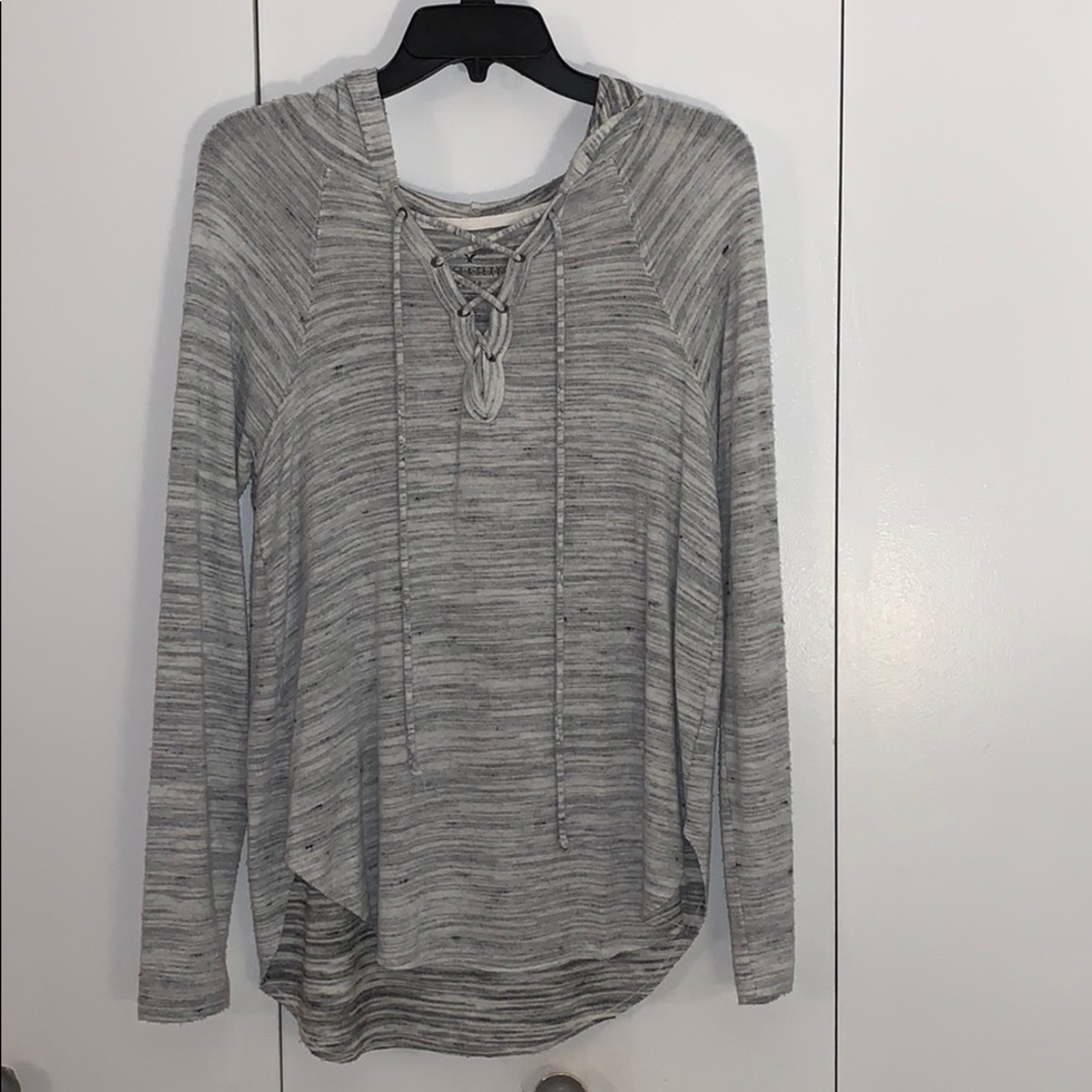 Long sleeve hoodie light weight